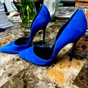Heels size 8.5